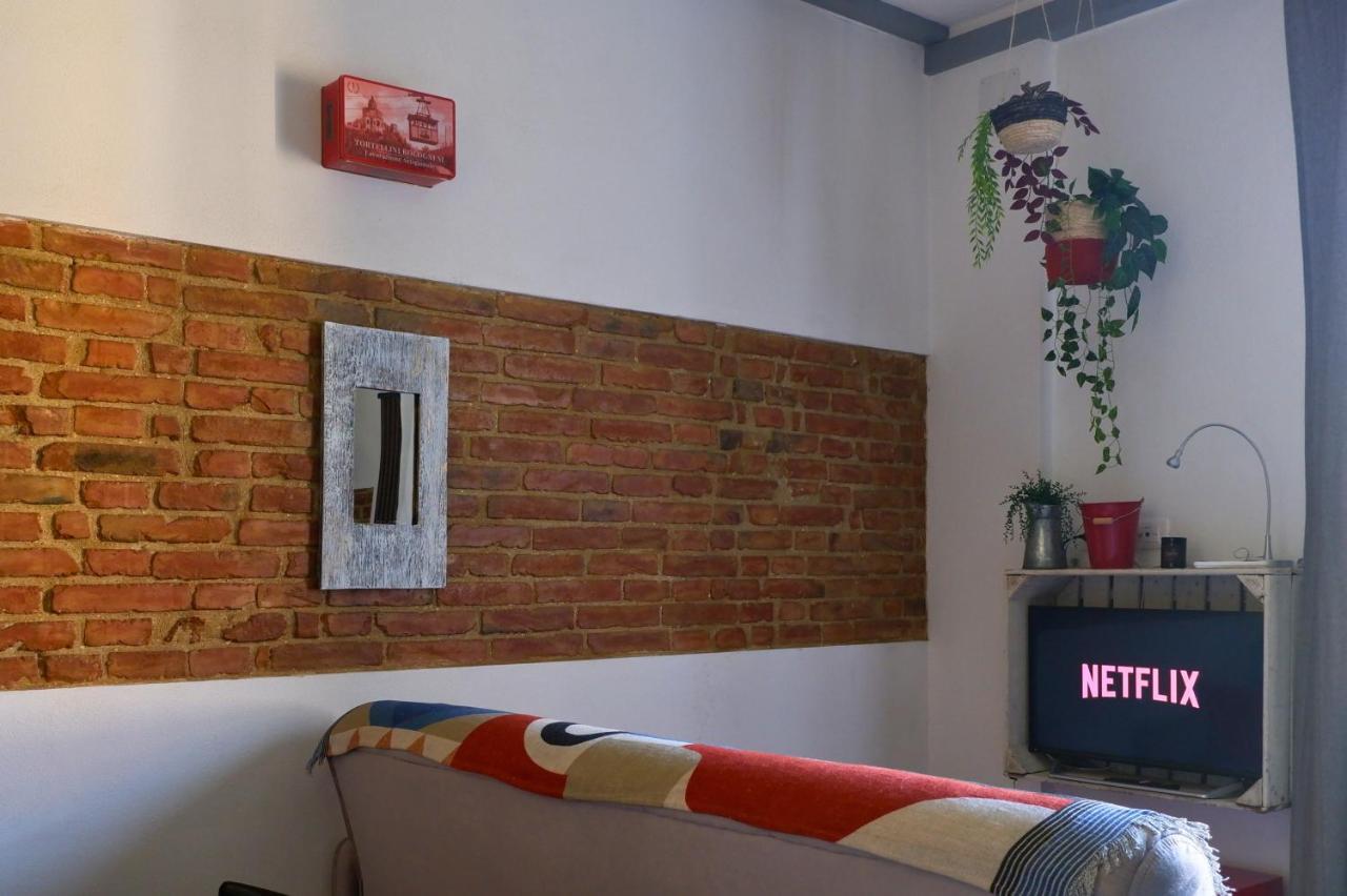 Free Parking & A/C Sant'Orsola Cozy Home Bologna Exterior foto
